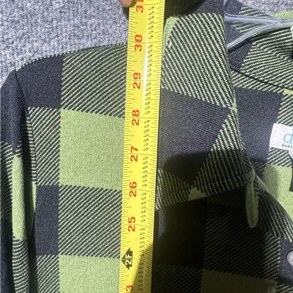 D & Co. Women's Long Sleeve Button Up Collared Green/ Black Medium - Picture 4 of 7